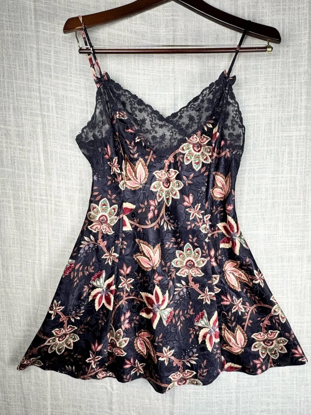 Vintage VS Gold Label Floral Lace Slip Babydoll Dress M